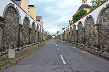 Long street to castle Decin