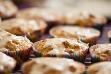 Muffins backen mit Zuckerguss