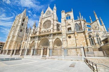 Fototapeta na wymiar Leon Cathedral, Castilla y Leon, Spain.