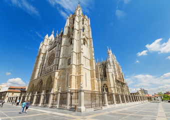 Fototapeta na wymiar Leon Cathedral, Castilla y Leon, Spain.