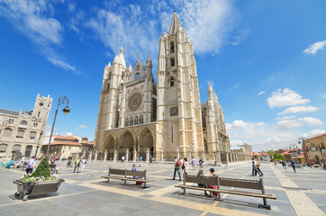 Fototapeta na wymiar Tourist visiting famous landmark Leon Cathedral, Leon, Spain