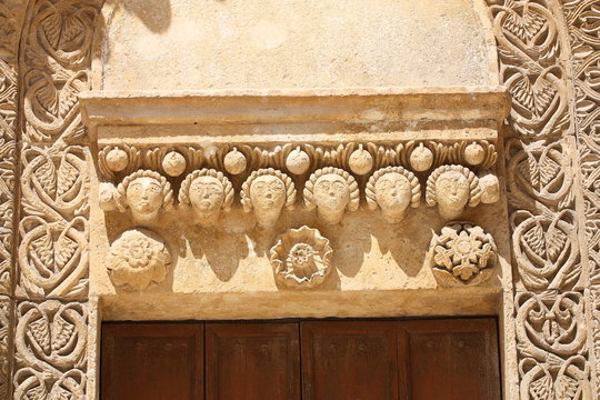Bassorilievo Cattedrale di Matera