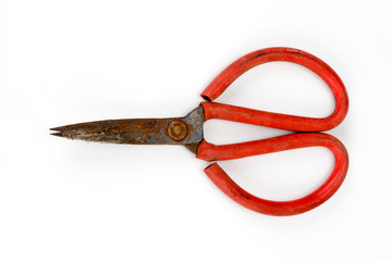 old scissors full of rust