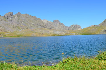 bergsee im pontischen gebirge