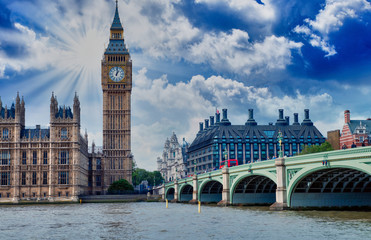 Obraz premium Beautiful Colors of Westminster Palace and Bridge - London