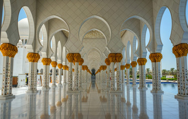 Abu Dhabi Grand Mosque