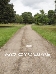 path through green park