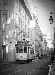 Tramwaj w Lizbonie, retro - 69574107