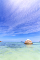 Fototapeta na wymiar thailand bay isle white beach rocks in asia and south chin