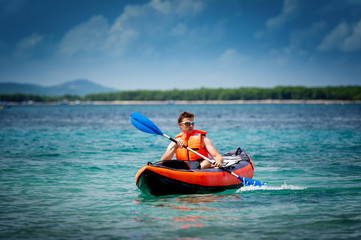 kayak on the sea - 69594730