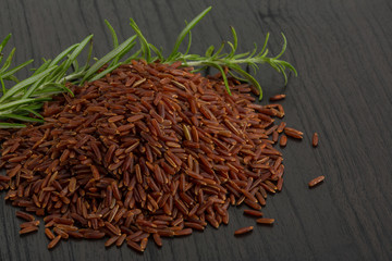 Raw brown rice
