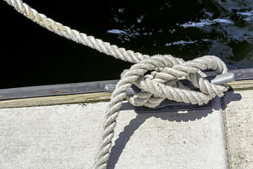 Fototapeta premium Rope knot at a doc