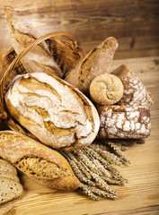 Variety of bread 