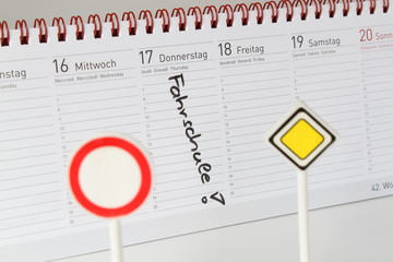 Notiz im Kalender Fahrschule Führerschein