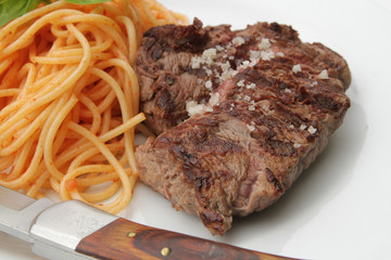 pavé et spaghetti