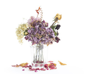 vertrockneter blumenstrauss