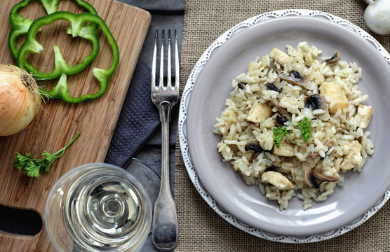 Risotto with mushrooms and chicken