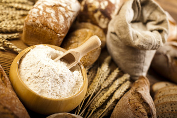 Variety of bread 