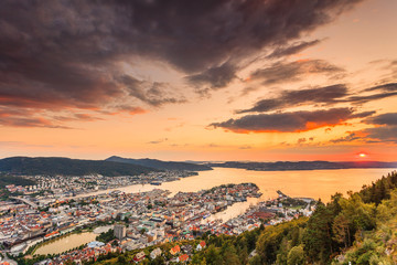 Cityspace of Bergen, panoramic view - obrazy, fototapety, plakaty