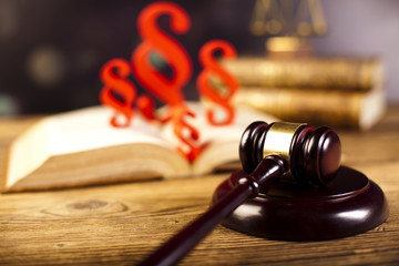 Wooden gavel barrister, justice concept, paragraph
