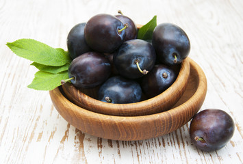 Fresh purple plums
