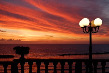 Tramonto sul mar tirreno