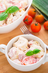 Tortellini salad