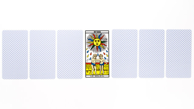 Tarot card sun draw