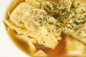 Maultaschen in Br&uuml;he