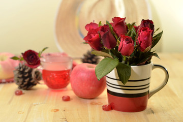 Obraz na płótnie Canvas Romantic red theme rose vintage lamp apple decor idea