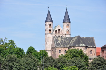Fototapeta na wymiar Kloster Unser Lieben Frauen in Magdeburg