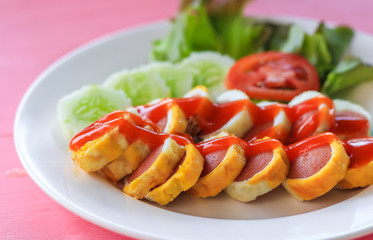 Sausage egg roll