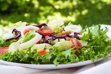 vegetable salad on plate