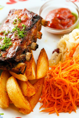 grilled ribs with vegetables