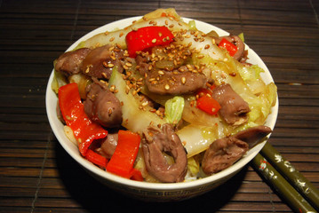 Hähnchenherzen in Austersauce