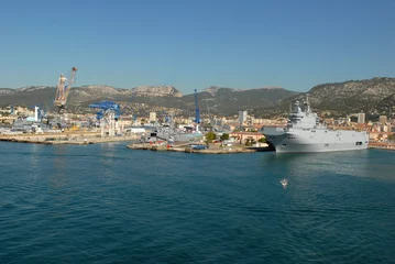 Crédence de cuisine en verre imprimé Porte Port militaire de Toulon