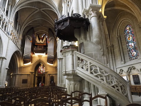 Catedral de Lausanne en Suiza
