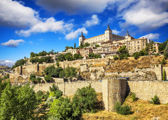Naklejka premium View of the Alcazar in Toledo, Spain