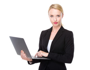 Caucasian businesswoman use of laptop