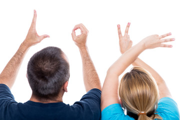 Paar zeigt das Wort love