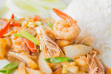 Stir fried pepper with shrimp