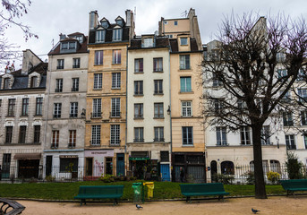 Fototapeta na wymiar Old Paris