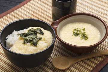 とろろご飯