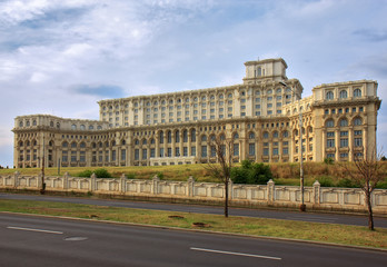 Fototapeta na wymiar Bucharest parliament