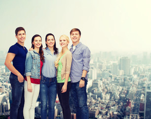 Obraz premium group of smiling students standing