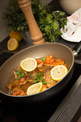 Gebratene Forelle mit Limone