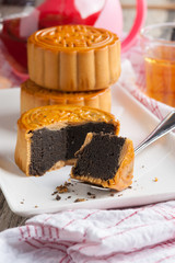 Moon cake