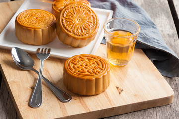 Moon cake
