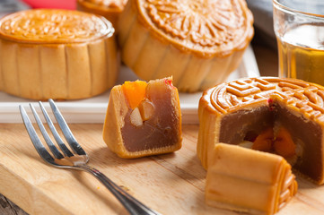 Moon cake