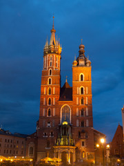 Naklejka na ściany i meble St. Mary's Church in Krakow by night